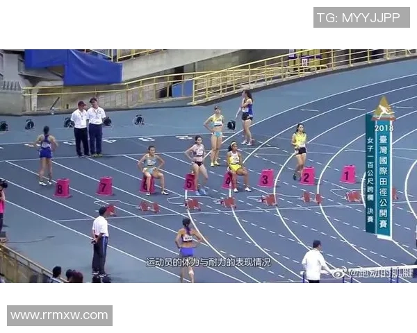 晨跑训练之路：揭秘足球球星的健康秘籍